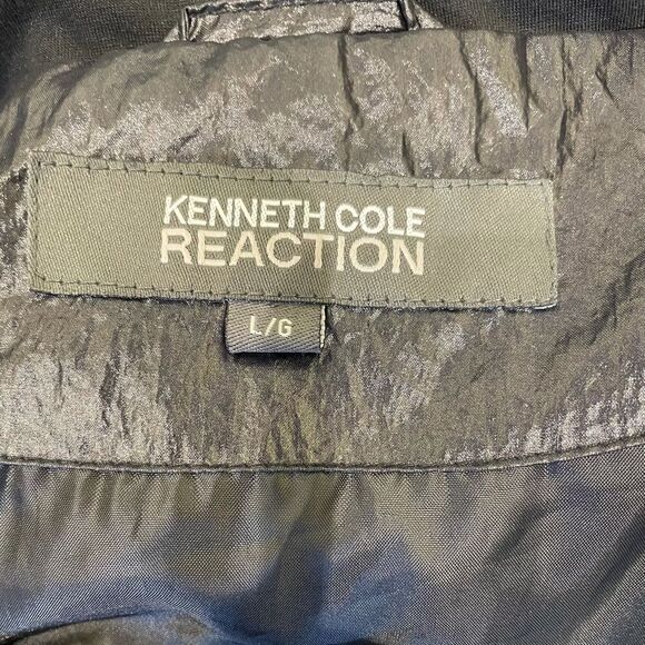 KENNETH Cole Reaction Black Shiny Rain Trench Coat Sz L - Picture 5 of 7